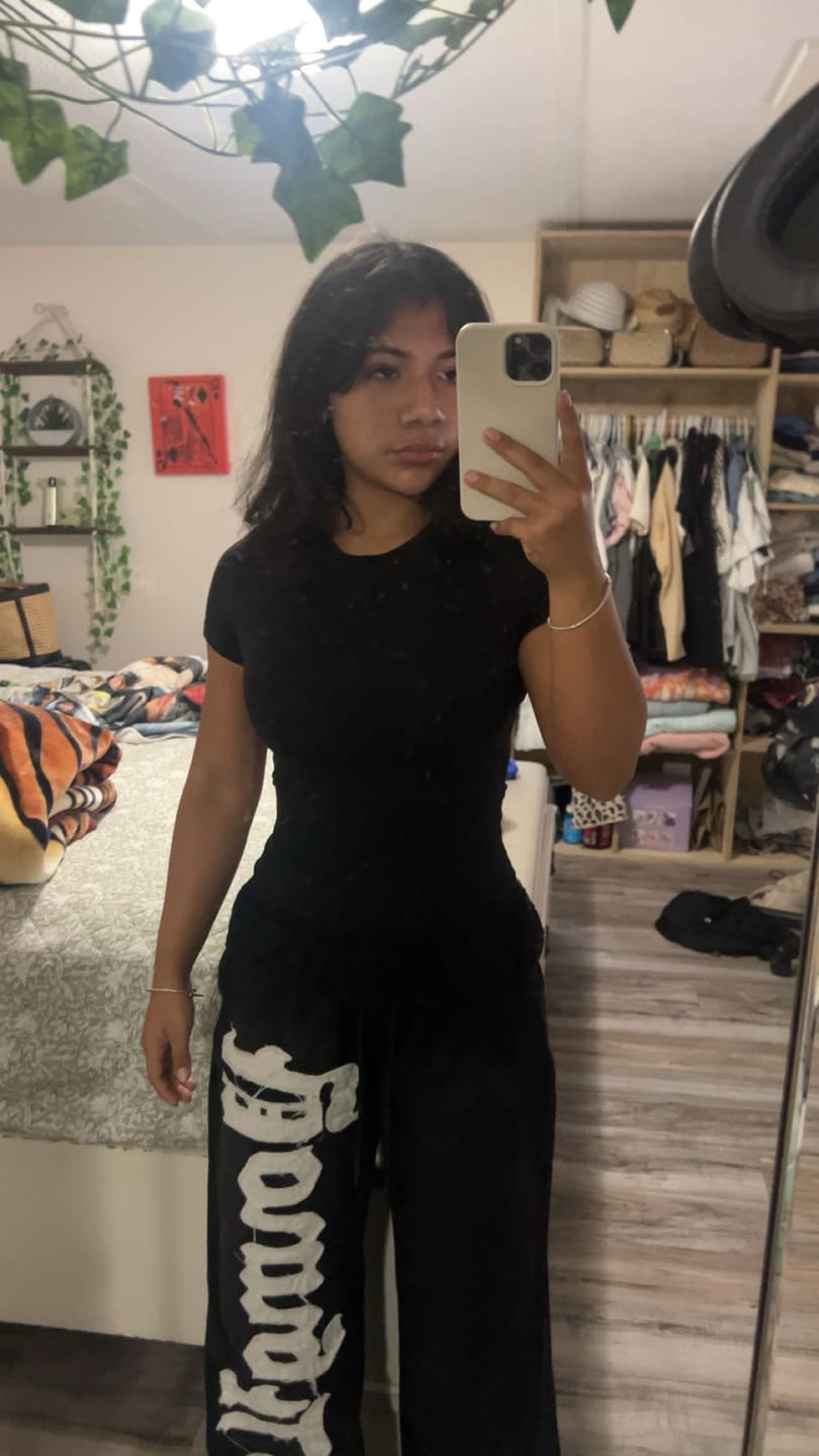 <h2>THE COMMUNITY REVIEWS</h2>