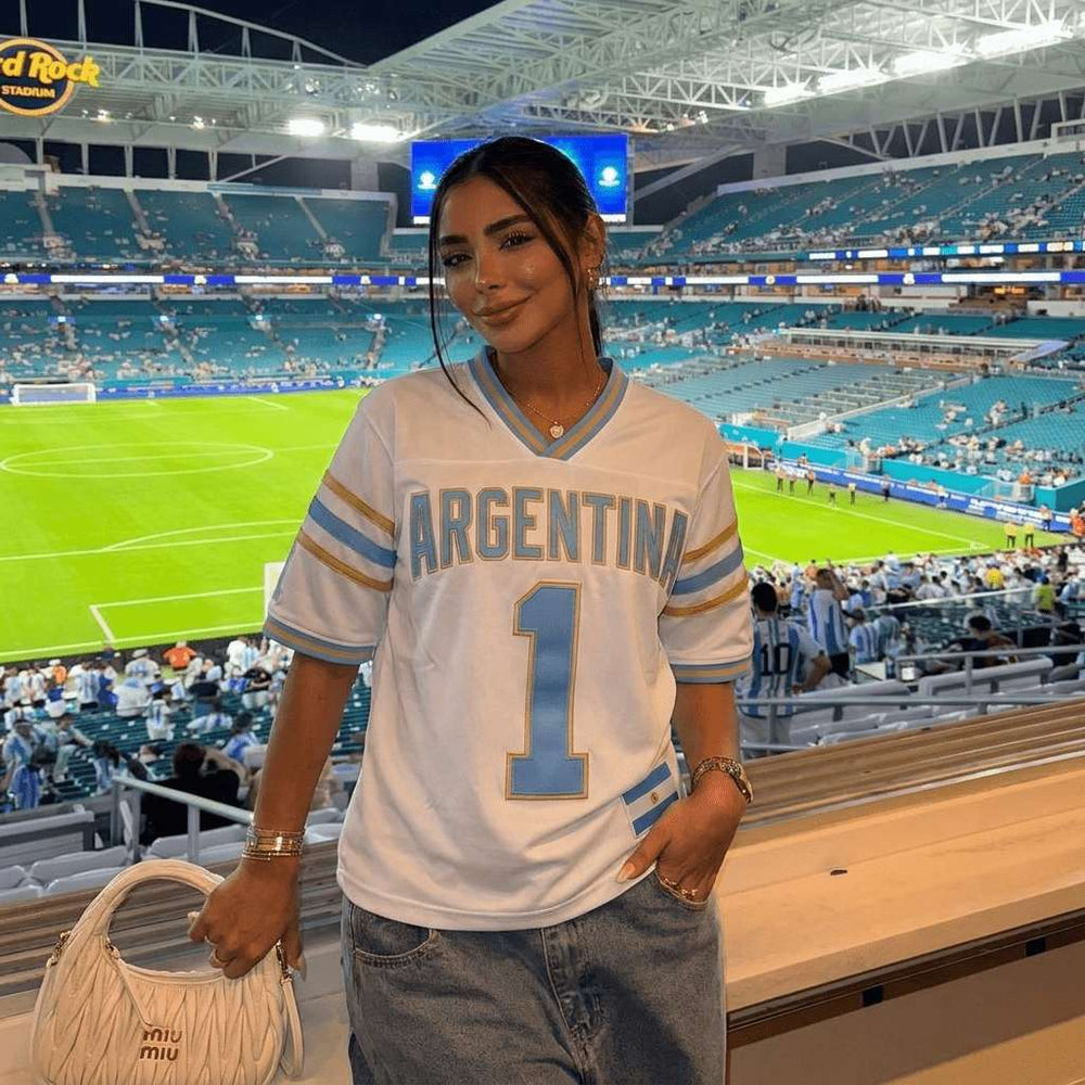 <p>WORN BY FANS WORLDWIDE</p>